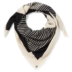 The Metropolitan Museum of Art Scarves & Wraps*Albers Tents Unisex Wool Scarf