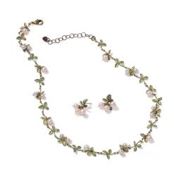 The Metropolitan Museum of Art Jewelry Sets*Blushing Berries Necklace And Earrings Set
