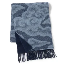 The Metropolitan Museum of Art Scarves & Wraps*Chinese Cloud Reversible Unisex Wool Scarf