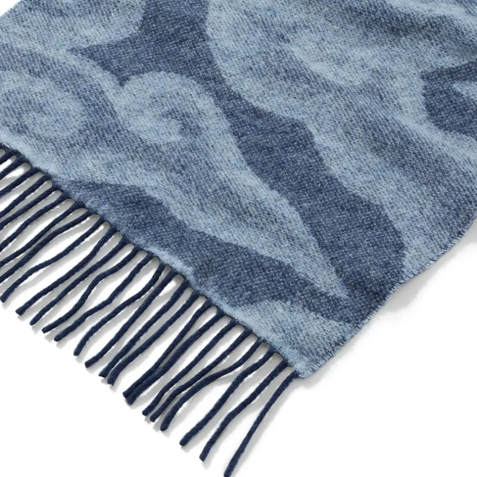 The Metropolitan Museum of Art Scarves & Wraps*Chinese Cloud Reversible Unisex Wool Scarf